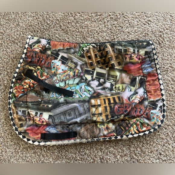 Equine Textiles Graffiti Print Jump Saddle Pad - Picture 5 of 8